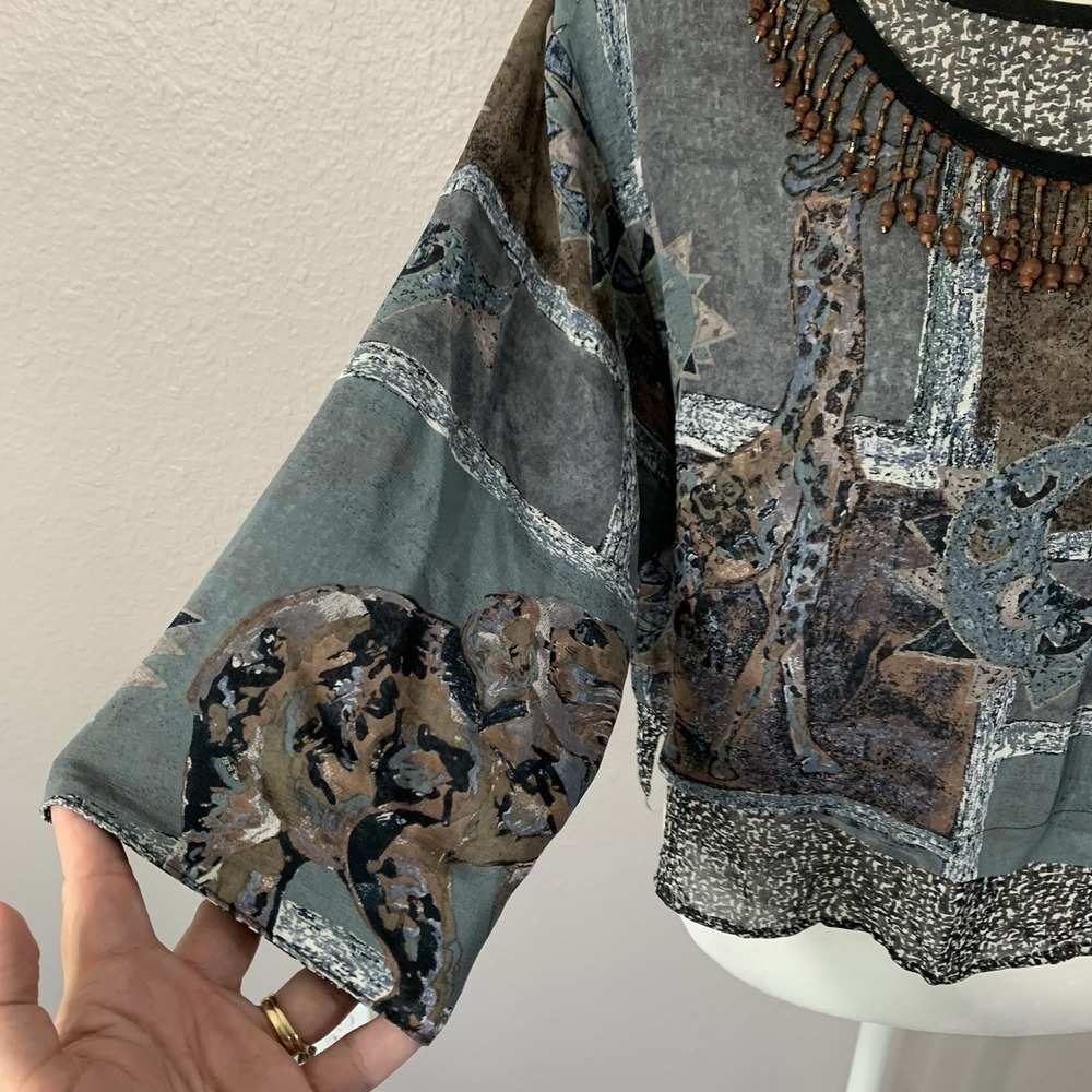 Vintage Platinum by Dorothy Schoelen Beaded Giraffe Print 100% Rayon Blouse Sz P - Picture 8 of 11